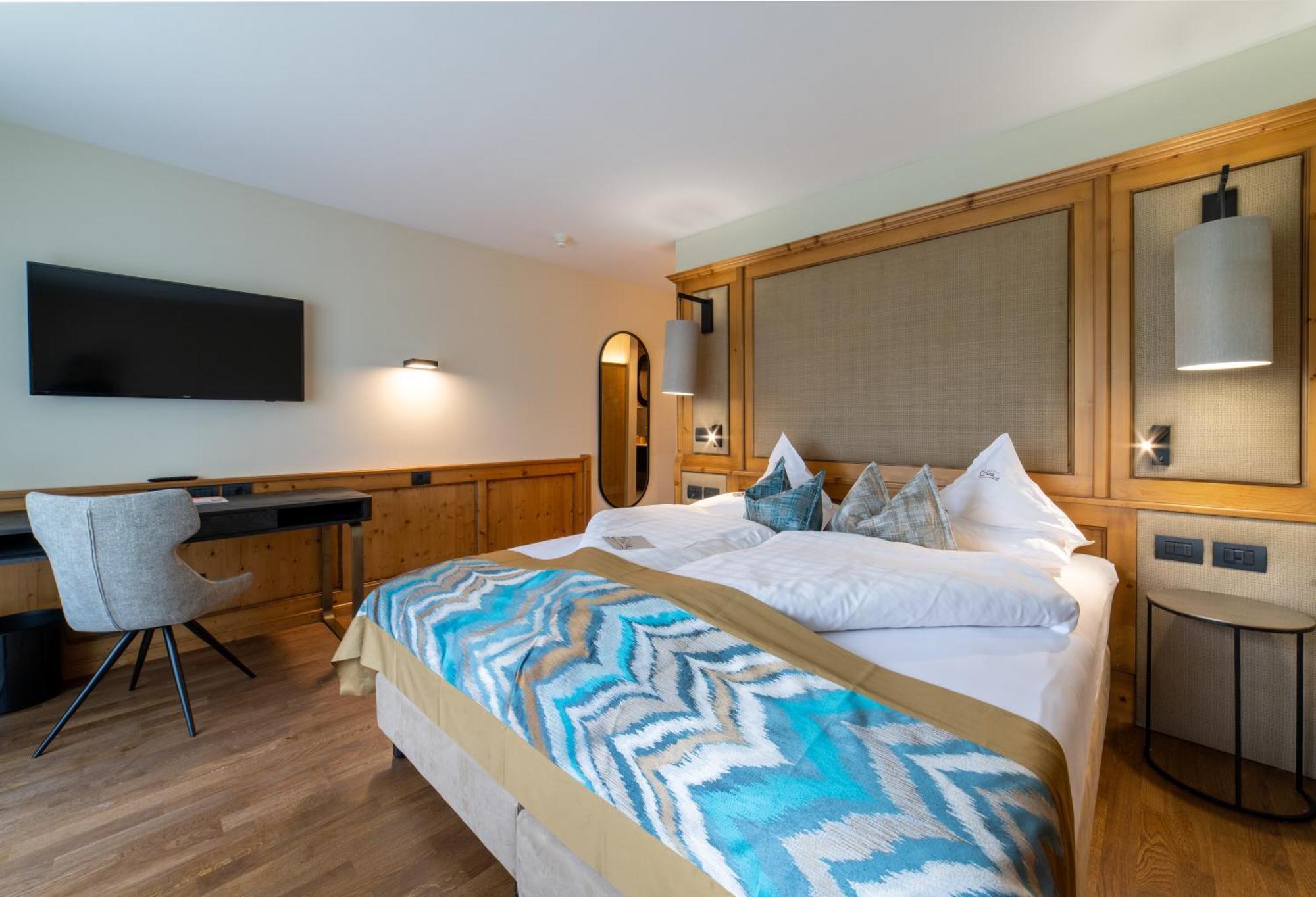 Wellnesshotel Erica Нова Поненте Стая снимка